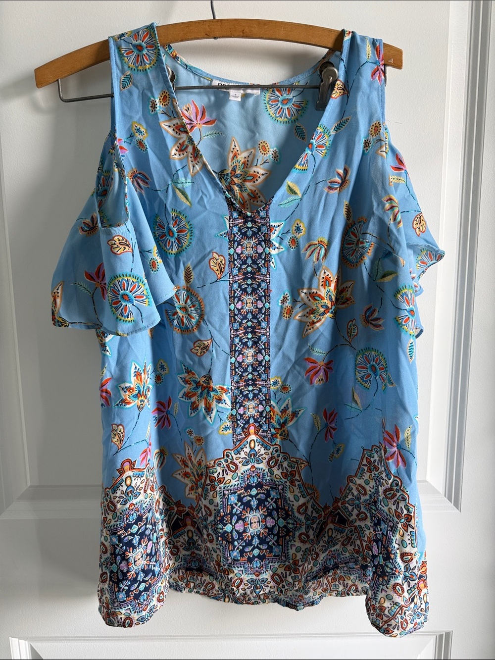 DR2 - Light Blue Floral Cold-Shoulder Women's Top